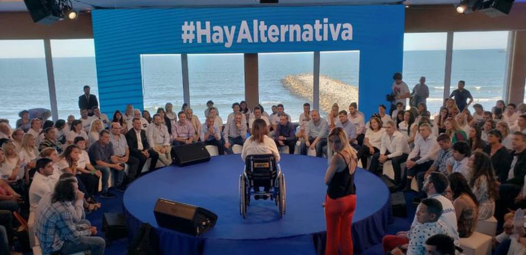 El espacio Alternativa Federal arrancó hoy en Mar del Plata la campaña electoral bajo la consigna “#HayAlternativa"