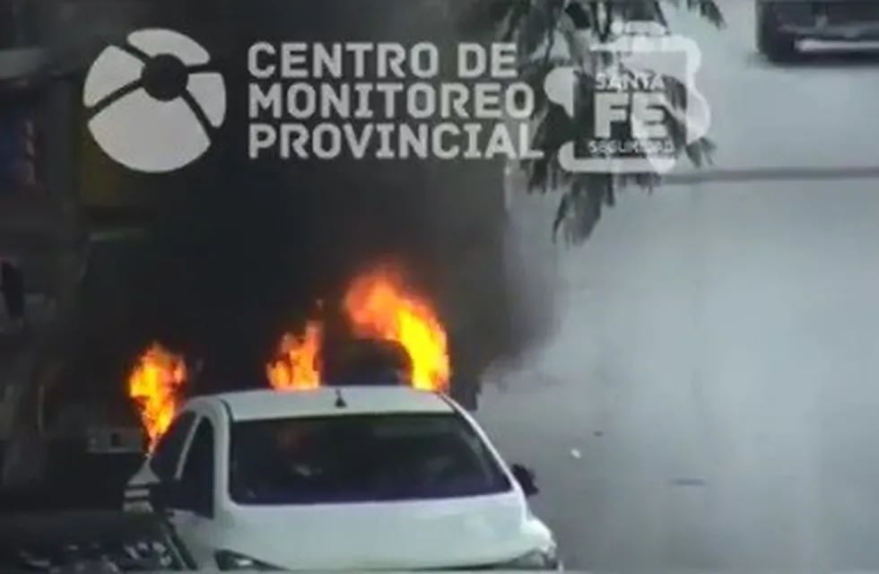 El incendio se produjo este jueves por la tarde en Intendente Morcillo al 2300.