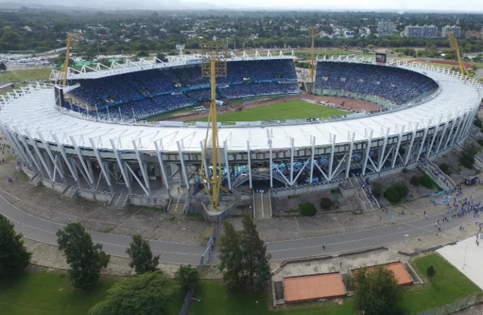 El estadio Mario Kempes abre sus puertas a la Copa Córdoba.