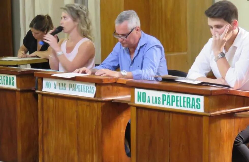 Concejales de Juntos por el Cambio denuncian irregularidades en el municipio de Gualeguaychú\nCrédito: Web