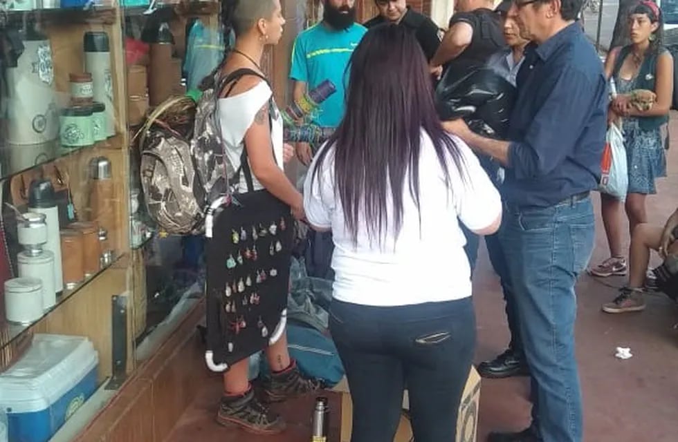 Detuvieron a vendedores ambulantes en Iguazú