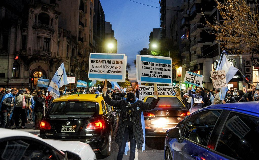 Marcha en contra de la reforma del ministerio publico fiscal en la camara de diputados 
Foto Federico Lopez Claro