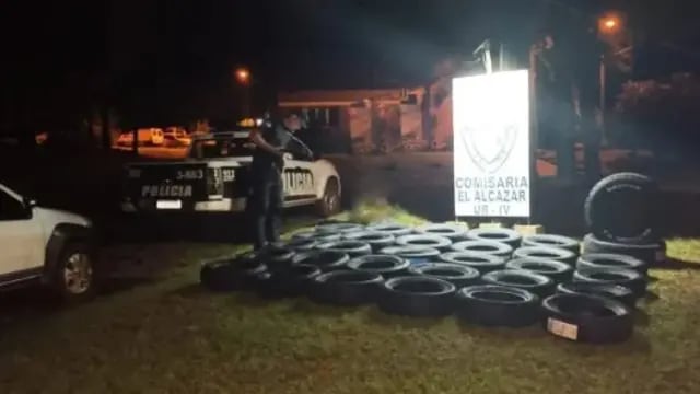Secuestran cargamento de neumáticos en El Alcázar