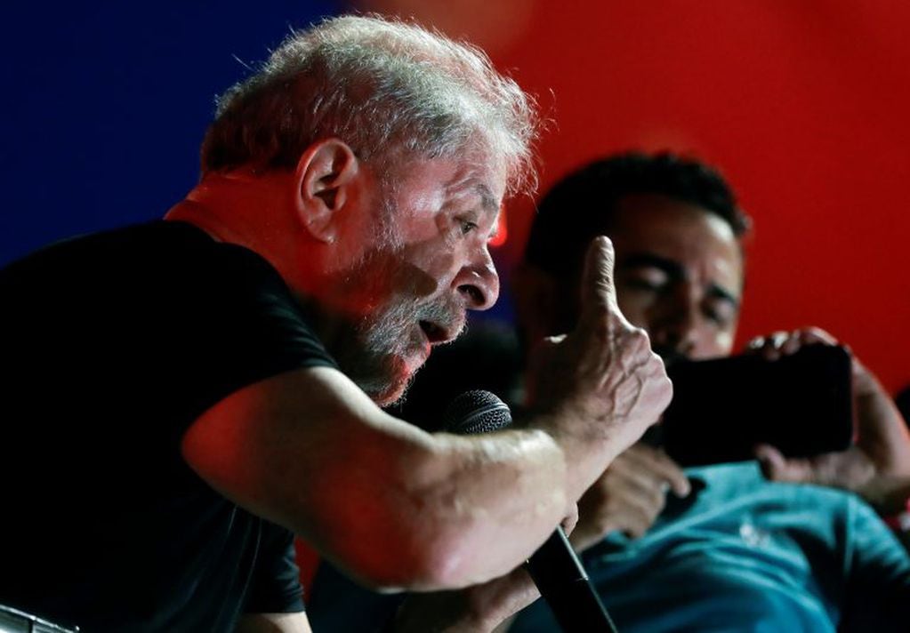 Brazilian former President Luiz Inacio Lula da Silva speaks during a demonstration in his support in Sao Paulo, Brazil, Wednesday, Jan. 24, 2018. Two appellate court judges have voted to uphold a graft conviction against da Silva, raising the specter that the former leader won't be able to run for Brazil's top job despite holding a lead in the polls. (AP Photo/Andre Penner)