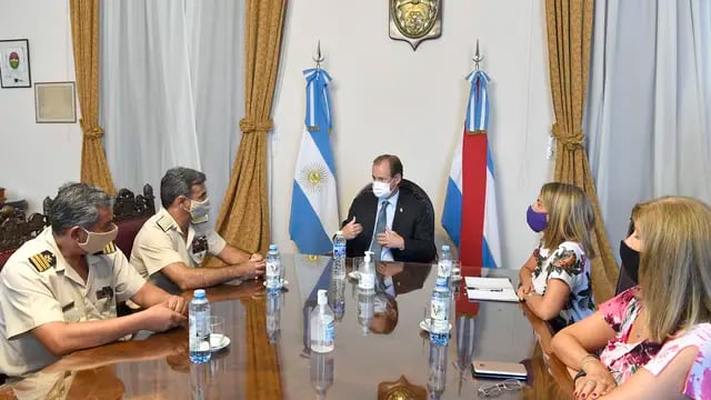 Gustavo Bordet se reunió con Prefectura