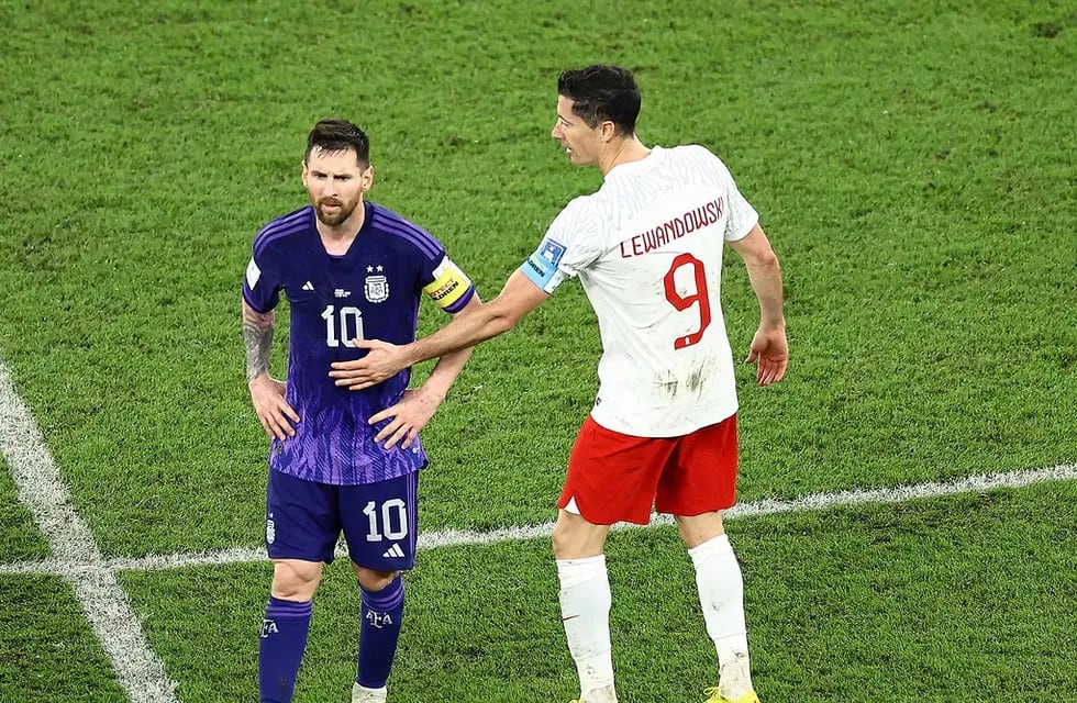 Tensión entre Messi y Lewandowski