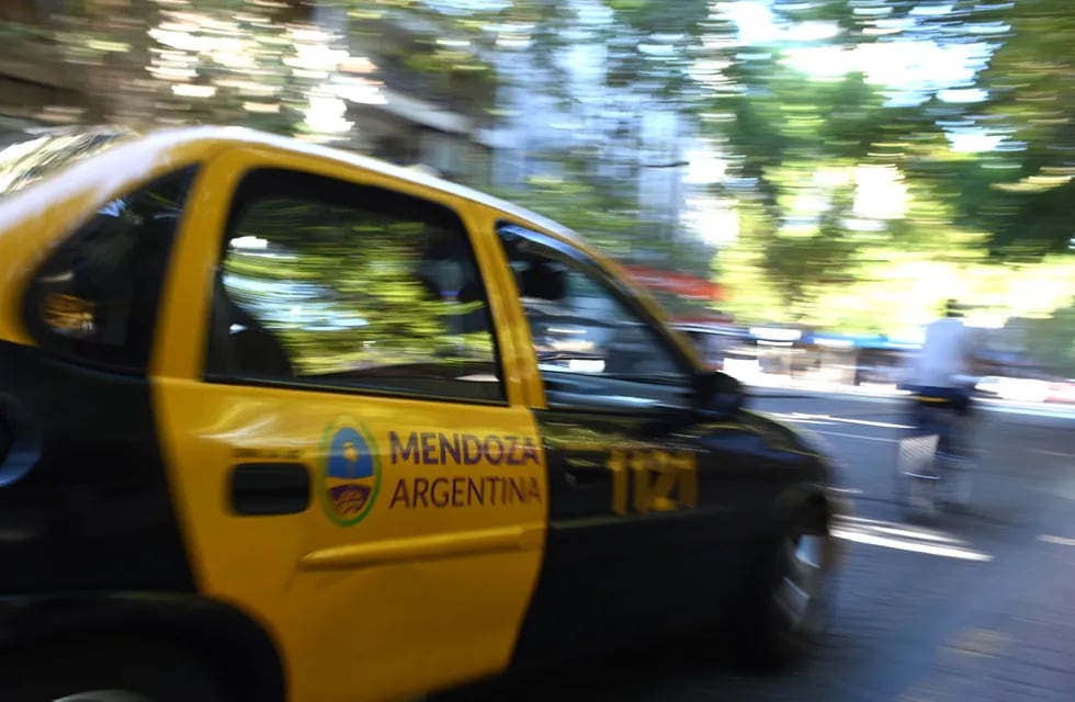 Taxis viejos: en Mendoza el 65% tiene más de cinco años y hay uno solo 2018
