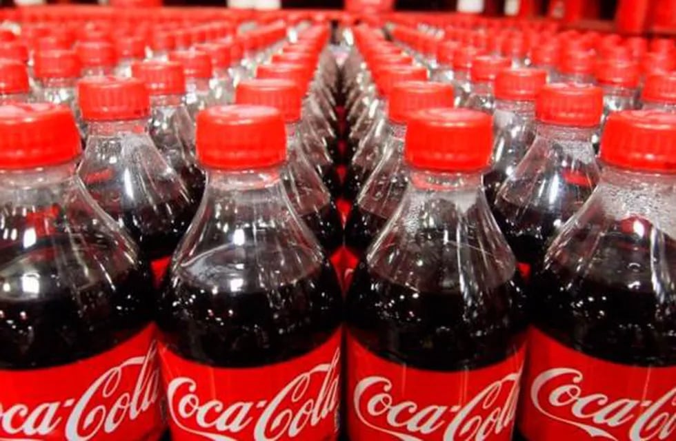 Se hartó de que le beban la Coca Cola de cada día, creó un sistema de seguridad y se hizo viral.