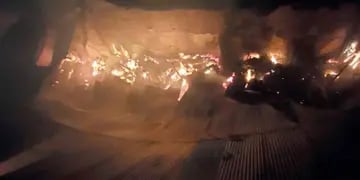Se incendió un galpón abandonado en el Centro de Córdoba.
