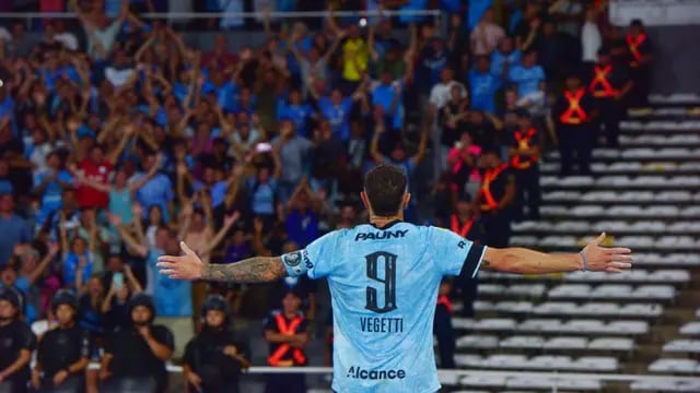 Festejos segundo gol de Belgrano