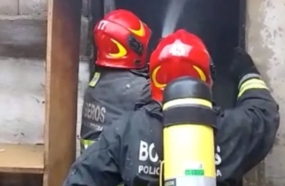 Un incendio en una fábrica de Córdoba. (Imagen Ilustrativa)