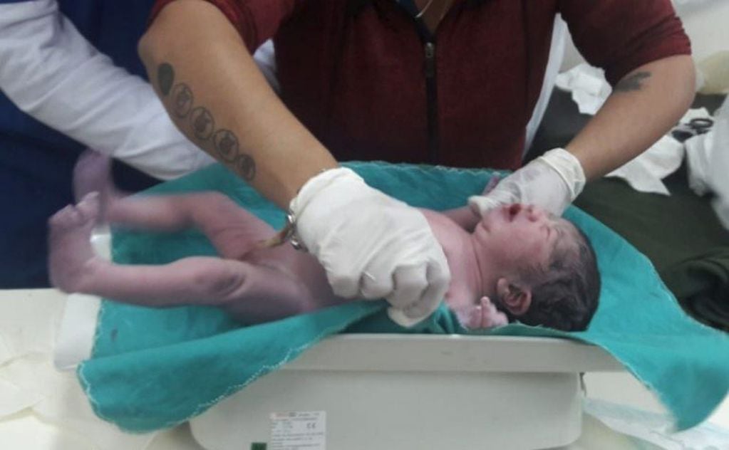 Encontraron una beba recién nacida en el barrio Fátima. (Foto: Misiones Online)