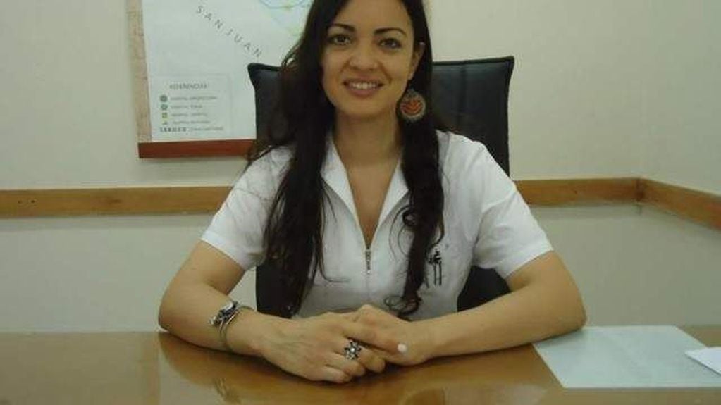 Verónica Vega, integrante del Consejo Médico de La Rioja y jefa de servicio del hospital Enrique Vera Barros, y especialista en medicina legal y magister en criminología