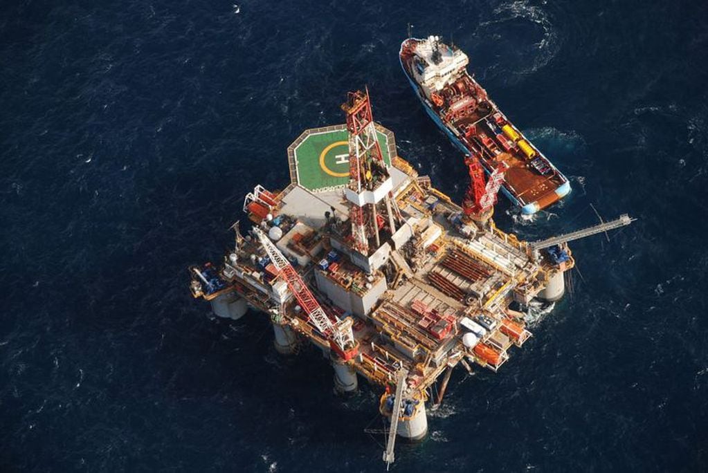 Plataforma de extracción de petróleo en Malvinas