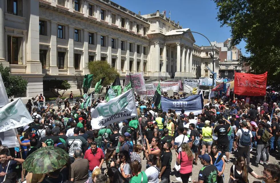 La concentración cerca del Palacio 6 de Julio, en la ciudad de Córdoba.