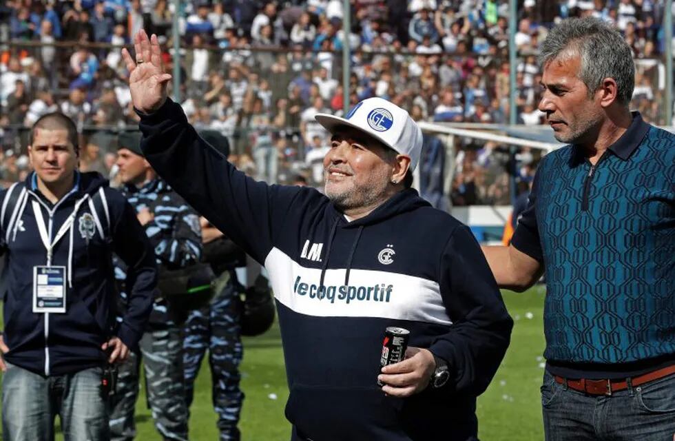 Daniel Osvaldo suena como refuerzo para el Gimnasia de Diego Maradona. (AFP)