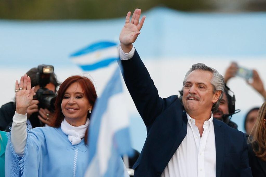 Alberto Fernández y Cristina Fernández, principal fuerza opositora (Foto: EFE).