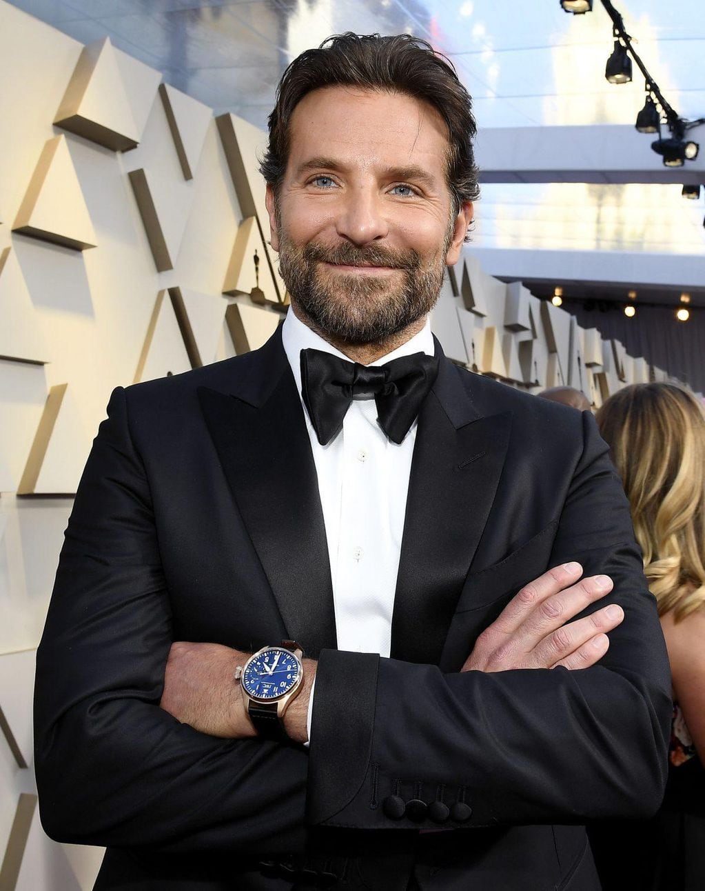 Bradley Cooper usando el IWC Big Pilot’s Watch de una sola pieza en los Oscars 2019