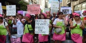 - Protesta frente al Hotel Libertador