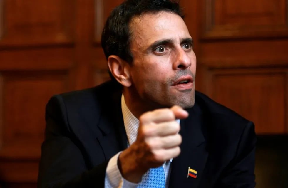 ARCHIVOu00a0- El líder opositor Henrique Capriles Radonski durante una visita a Lima, Peru00fa, el 11/08/2016.rn(vinculado al texto de dpa 