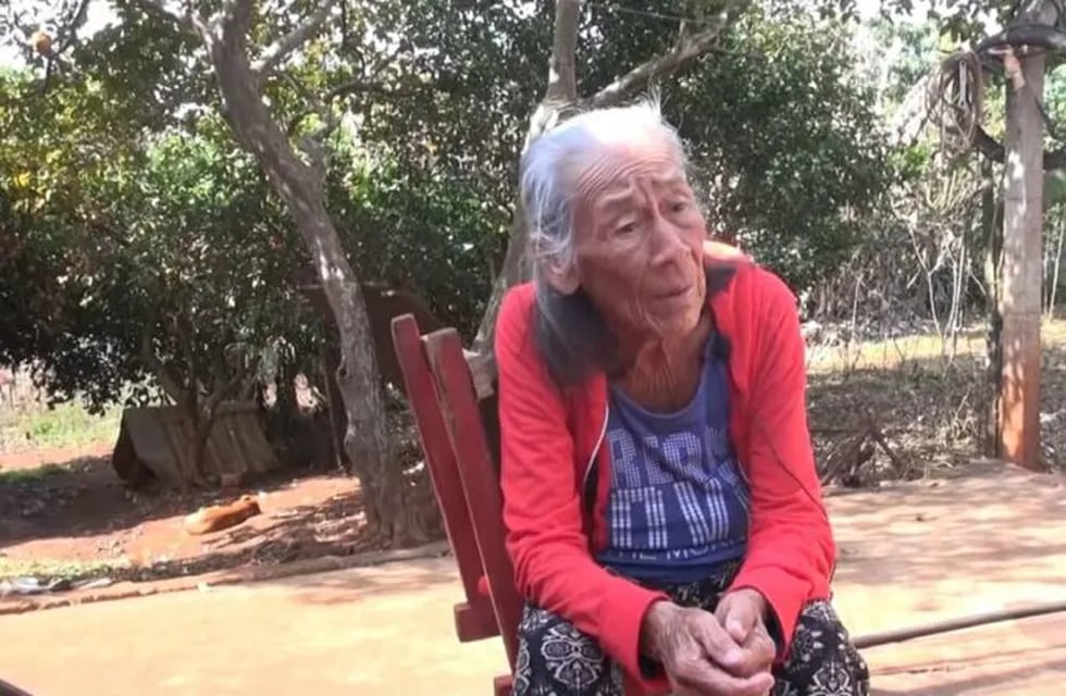 Una anciana denuncia que su hija vendió el terreno donde vivía en Campo Grande.