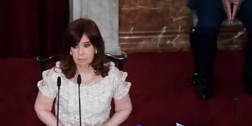 Alberto Fernández y Cristina Kirchner ante la Asamblea Legislativa