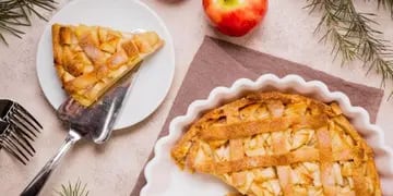 Sin gluten, sin azúcar y con pocos ingredientes: la receta imperdible de tarta de manzana
