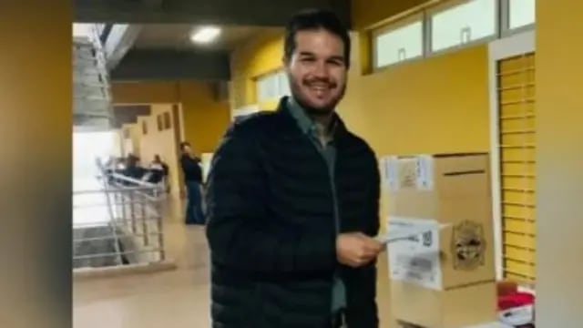 Elecciones en Misiones 2023: Fernando Santacruz emitió su voto