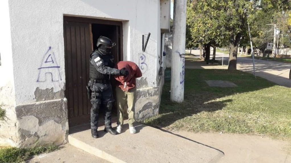 Operativo en Isla Verde.