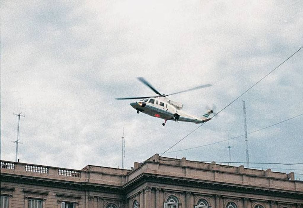 La recordada salida en helicóptero que selló el breve mandato de De la Rúa como presidente