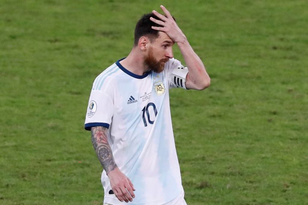 Como enel Mundial de Brasil-2014 Leo sumó una nueva decepción (AP Photo/Nelson Antoine)