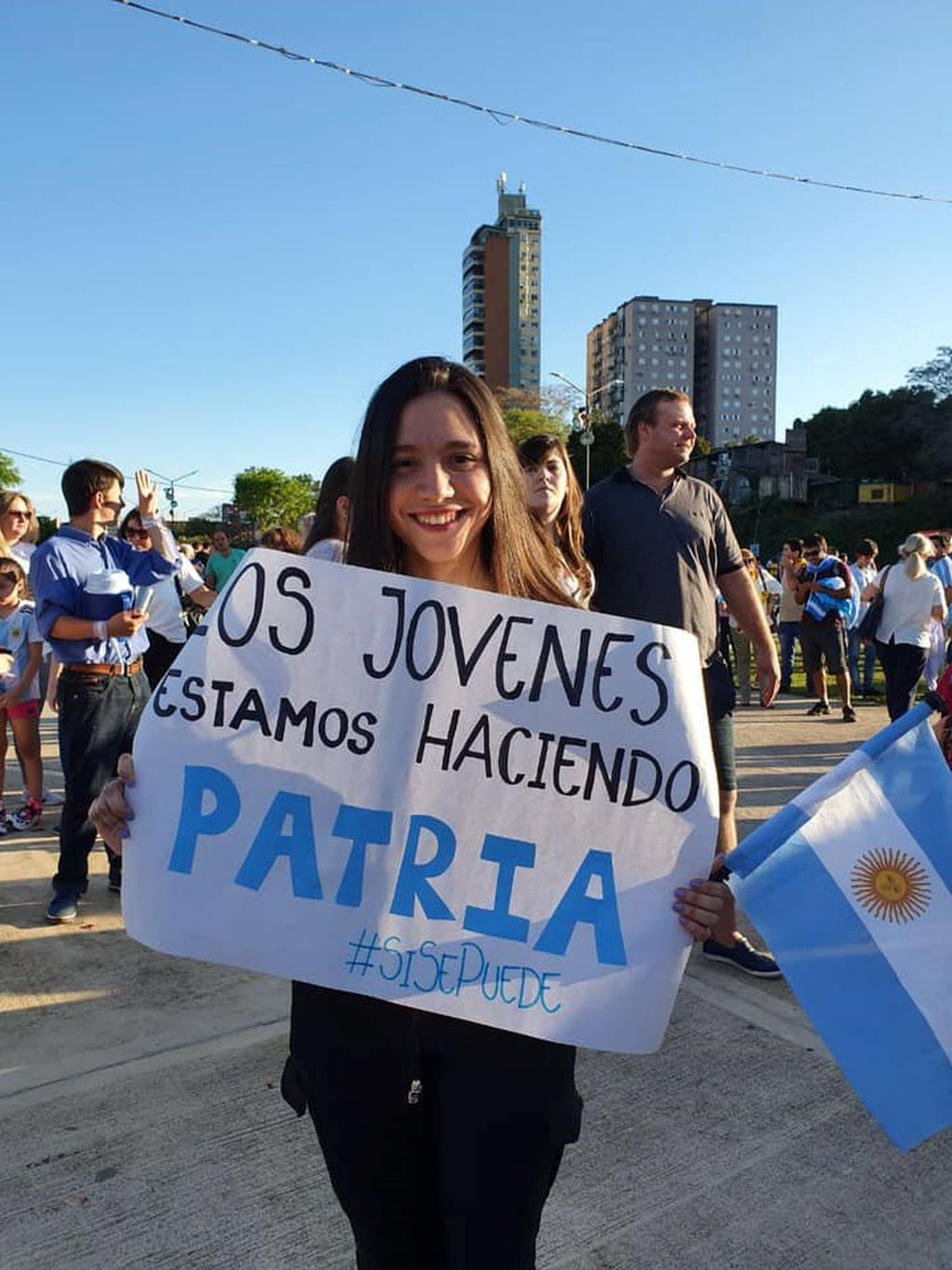 Presencia juvenil en el acto del presidente Macri en Posadas. (Face de Sí se puede)