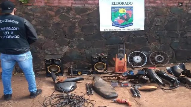 Allanamientos en Eldorado culminó con el secuestro de varios elementos robados