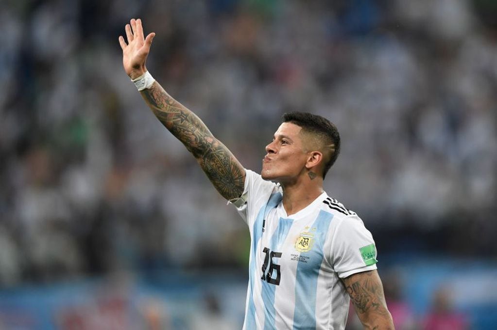 Un lugar especial en el "museo" de Marcos Rojo tiene la Selección Argentina, y su participación en los dos Mundiales que disputó.