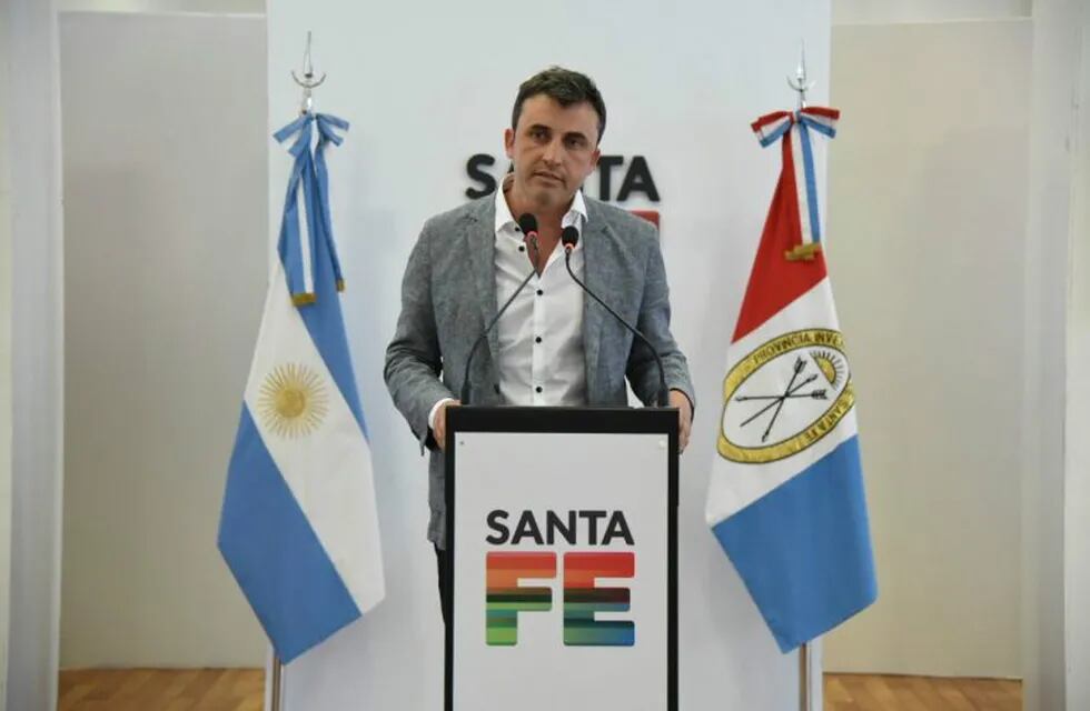 Matías Galíndez asumió como nuevo director del Aeropuerto Internacional Rosario.