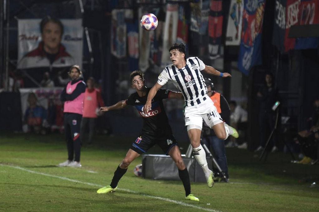 Talleres ante Tigre, por la fecha 19 de Liga Profesional. (Federico López Claro / La Voz).
