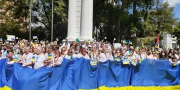 Marcha por la paz en Ucrania: “Estamos del lado del pueblo ucraniano”