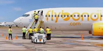 Bajo costo. Las aerolíneas low cost aumentaron la oferta de conectividad en Córdoba. (La Voz / Archivo)