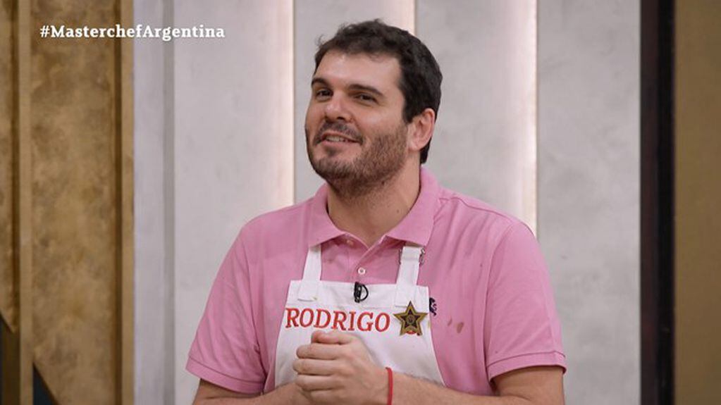 Rodrigo Salcedo preparó el mejor risotto de la noche y se lo dedicó a un compañero de MasterChef