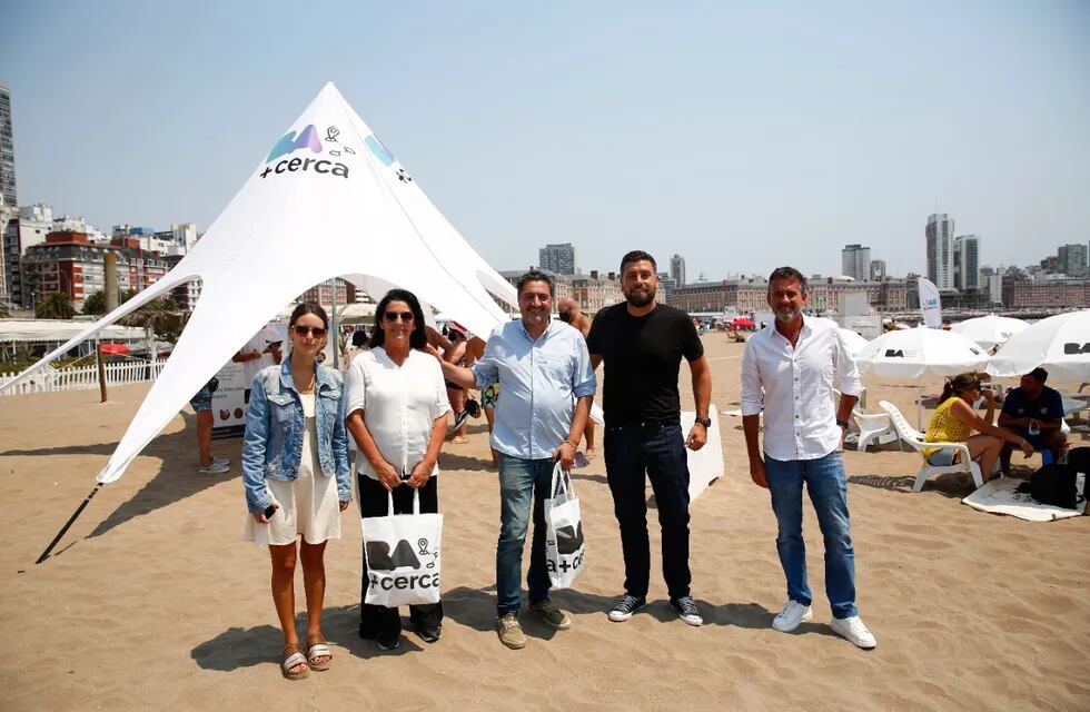 Se trata de una playa pública, equipada y gratuita gestionada por el gobierno de la Ciudad Autónoma de Buenos Aires.