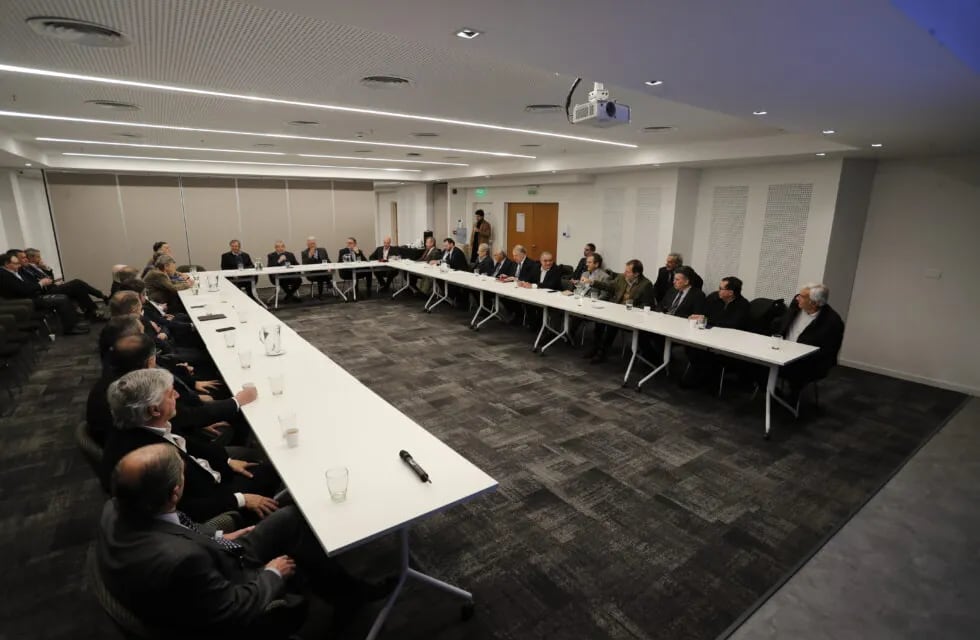 Más de 60 empresarios se reunieron en el Foro de Convergencia Empresarial. - Gentileza