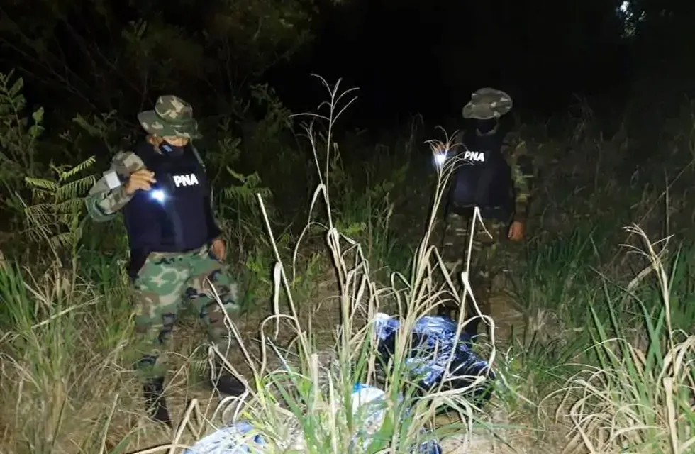 Prefectura Naval Argentina secuestró marihuana en Santa Ana.