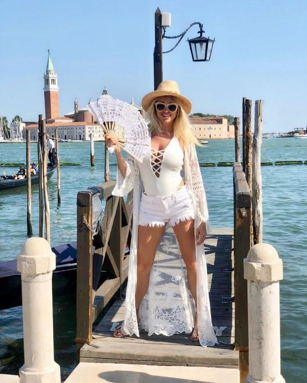 Vicky Xipolitakis en Venecia (Web)