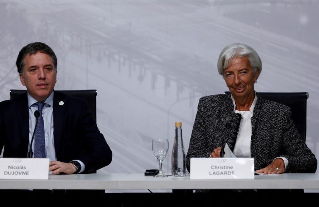 En el marco de la cumbre de ministros de Finanzas, el argentino Nicolás Dujovne brindó una conferencia junto a la directora del Fondo Monetario Internacional Christine Lagarde (Reuters)