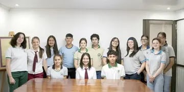Jóvenes estudiantes de Oberá inician sus trabajos en el Parlamento Estudiantil