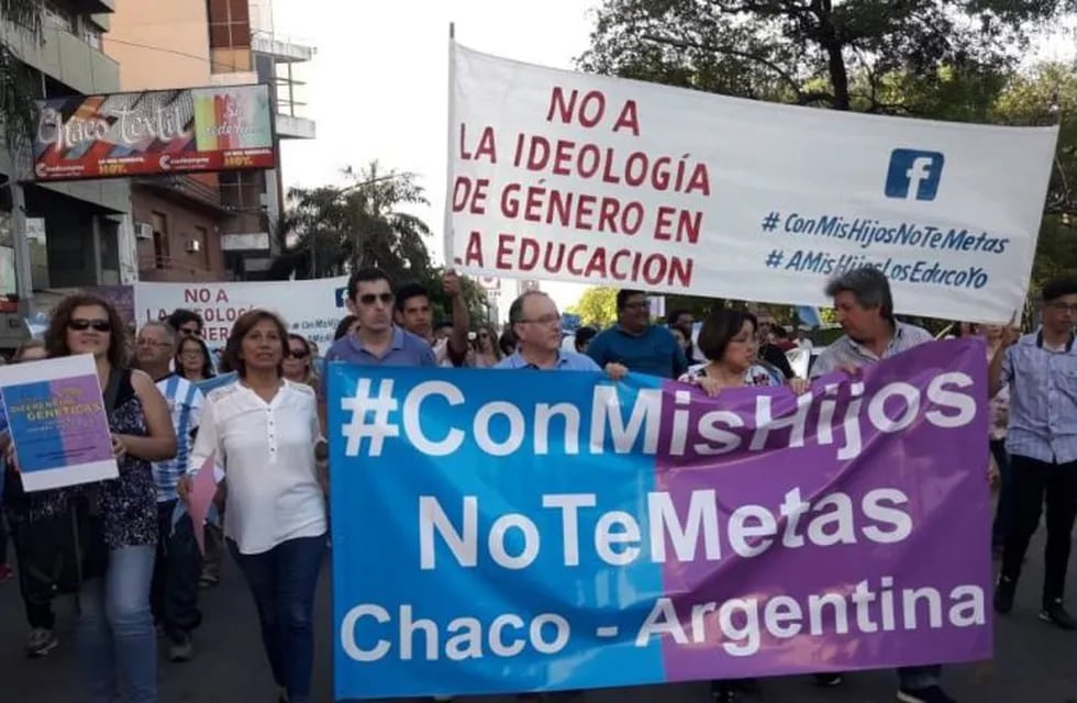 Marcha en contra de la ley de Educación Sexual Integral en Resistencia. (Foto: Diario Chaco)
