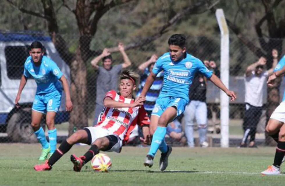 Los Juveniles de Belgrano e Instituto, con clásico para debutar en el torneo.