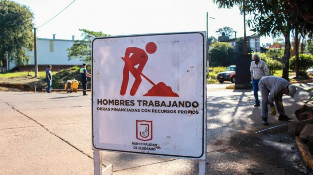 La avenida Córdoba se halla en obras de colocación de hormigón.