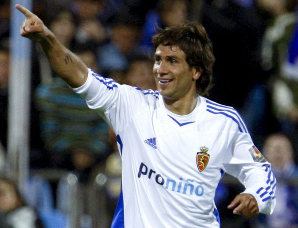 Leo Ponzio, con la camiseta del Zaragoza. (EFE).