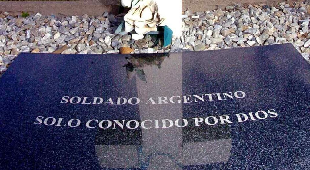 El Plan Proyecto Humanitario busca identificar los restos de los soldados argentinos caídos en combate.